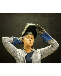 Ariat Women's FR Marion Plaid Print Long Sleeve Button Down Work Shirt -Ariat || Wrangler || FREE PEOPLE Sales Store 2000222974 500 D1