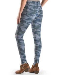 Tractr Women's High Rise Camo Skinny Jeans -Ariat || Wrangler || FREE PEOPLE Sales Store 2000254512 402 P2