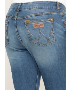 Wrangler Retro Women's Mae Mid Rise Jeans - Plus -Ariat || Wrangler || FREE PEOPLE Sales Store 2000315242 400 P4
