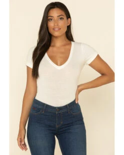 Kimes Ranch Women's Dark Wash Chloe Flare Bootcut Jeans 9 Kimes Ranch Women's Dark Wash Chloe Flare Bootcut Jeans -Ariat || Wrangler || FREE PEOPLE Sales Store 2000326208 400 P2