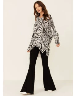 Show Me Your Mumu Women's Zebra Print Hug Me Pullover Sweater -Ariat || Wrangler || FREE PEOPLE Sales Store 2000334411 900 P2