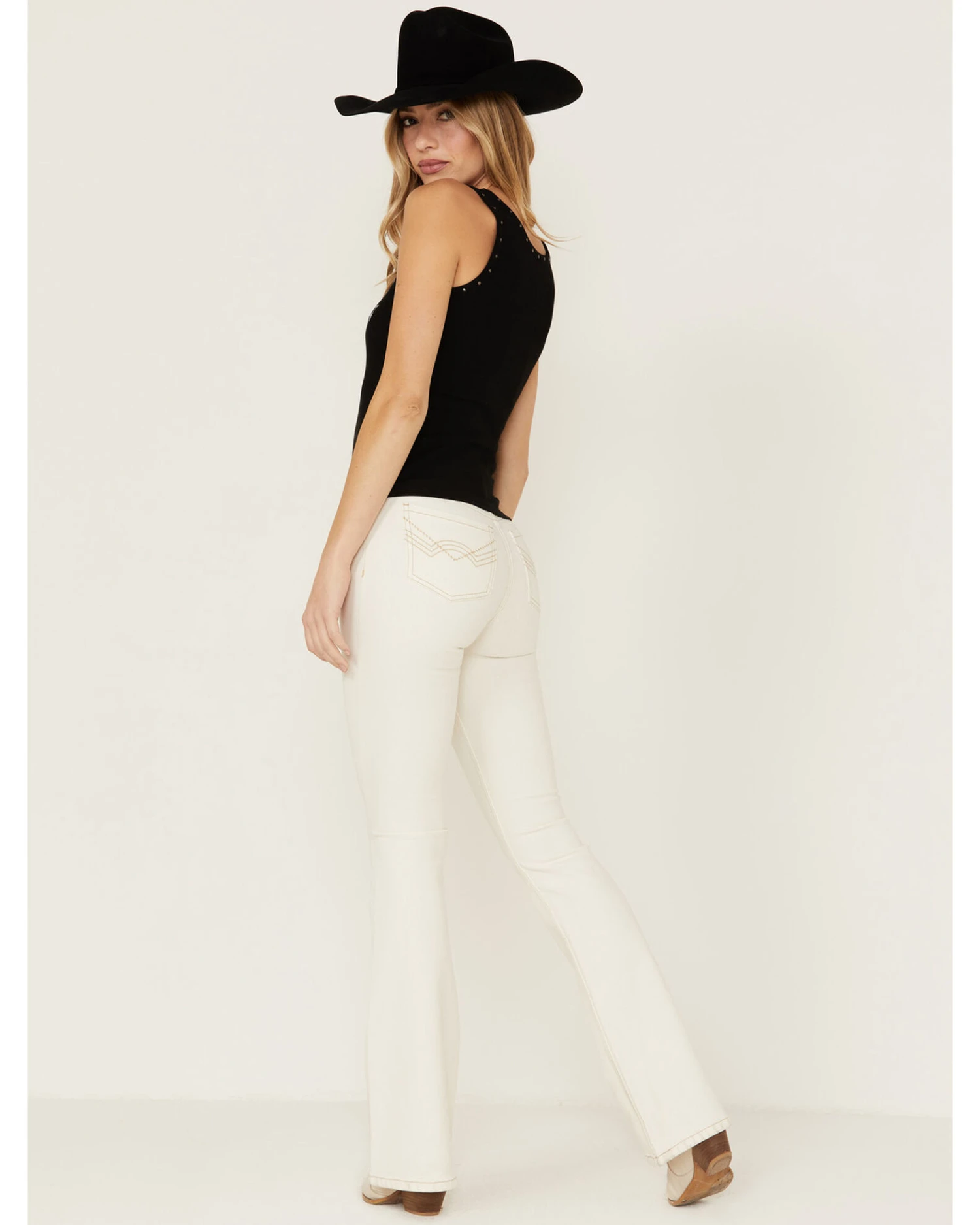 Idyllwind Women's Rebel Natural Wash Signature Back Pocket Mid Rise Flare Jeans 3 Idyllwind Women's Rebel Natural Wash Signature Back Pocket Mid Rise Flare Jeans - Image 3