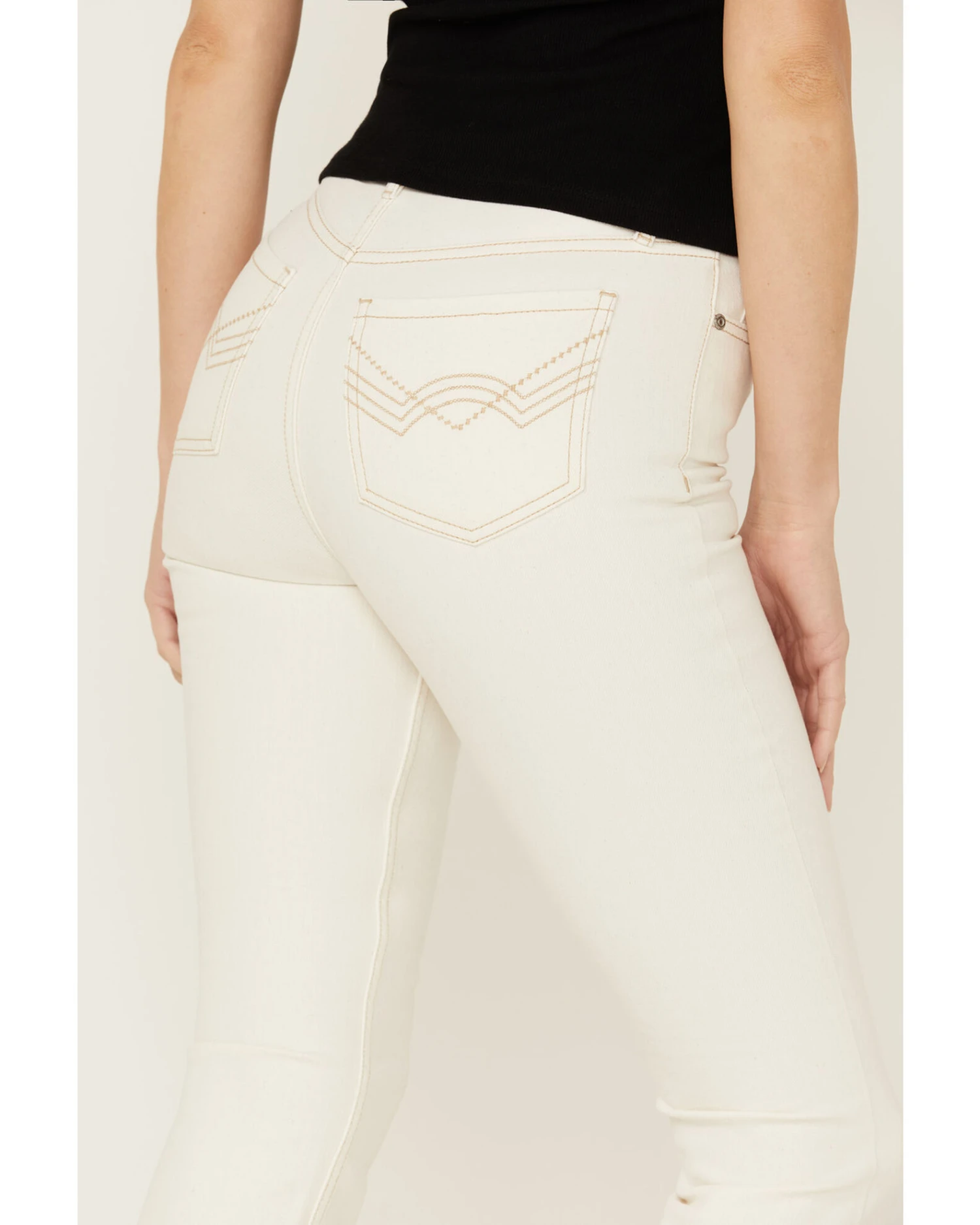 Idyllwind Women's Rebel Natural Wash Signature Back Pocket Mid Rise Flare Jeans 1 Idyllwind Women's Rebel Natural Wash Signature Back Pocket Mid Rise Flare Jeans