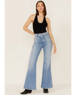 Wrangler X Fender Women's Wanderer Cowgirl Rockstar Medium Wash High Rise Flare Jeans -Ariat || Wrangler || FREE PEOPLE Sales Store 2000360368 400 P1