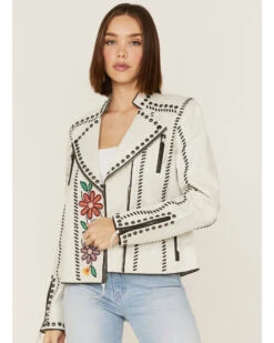 Double D Ranch Women's Nina Jacket -Ariat || Wrangler || FREE PEOPLE Sales Store 2000364075 100 P1