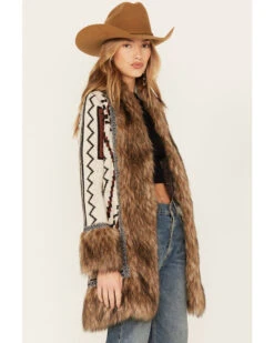 Shyanne Women's Southwestern Knit Faux Fur Trim Cardigan -Ariat || Wrangler || FREE PEOPLE Sales Store 2000380627 295 P2