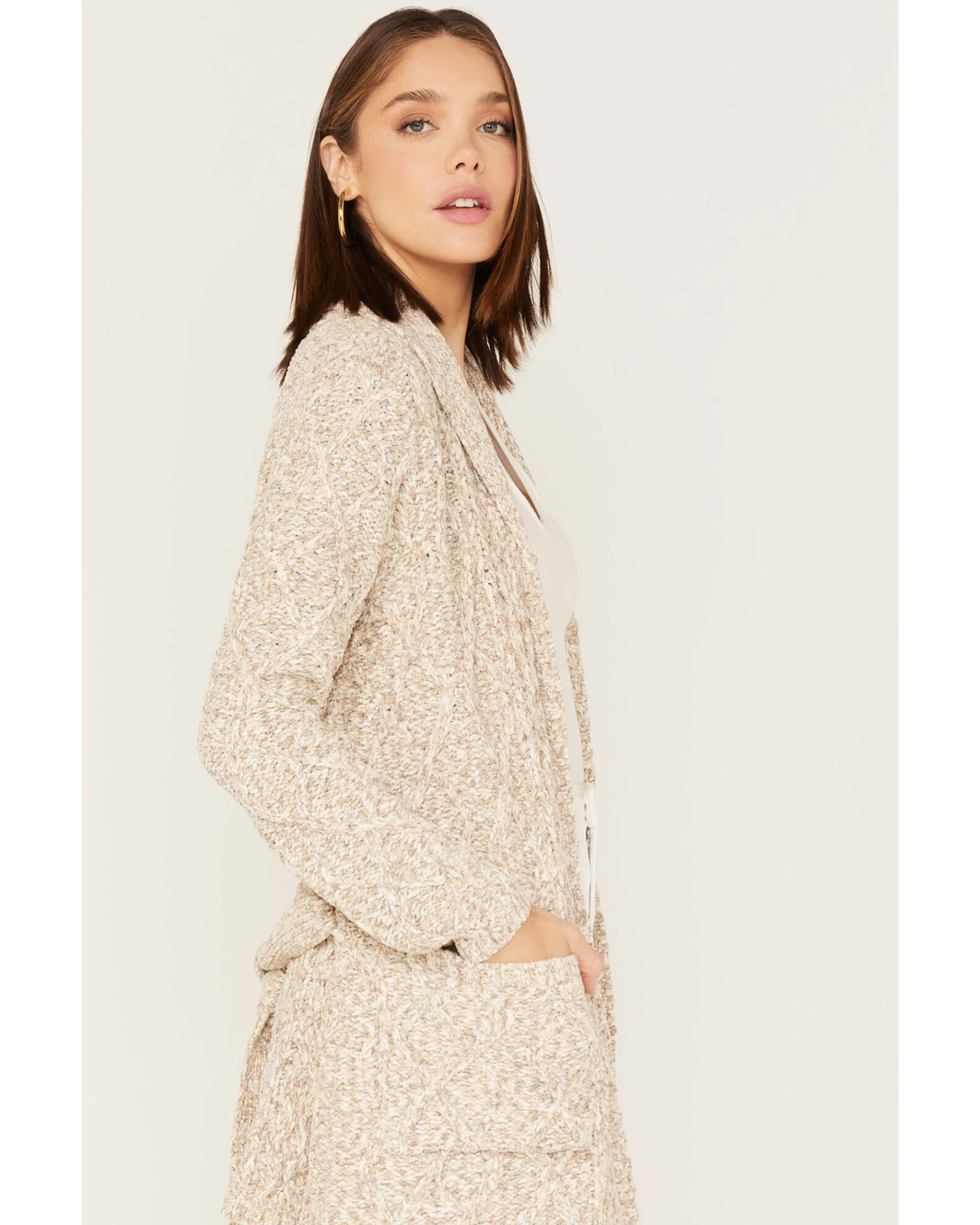 Shyanne Women's Tie Front Knit Cardigan 4 Shyanne Women's Tie Front Knit Cardigan - Image 4