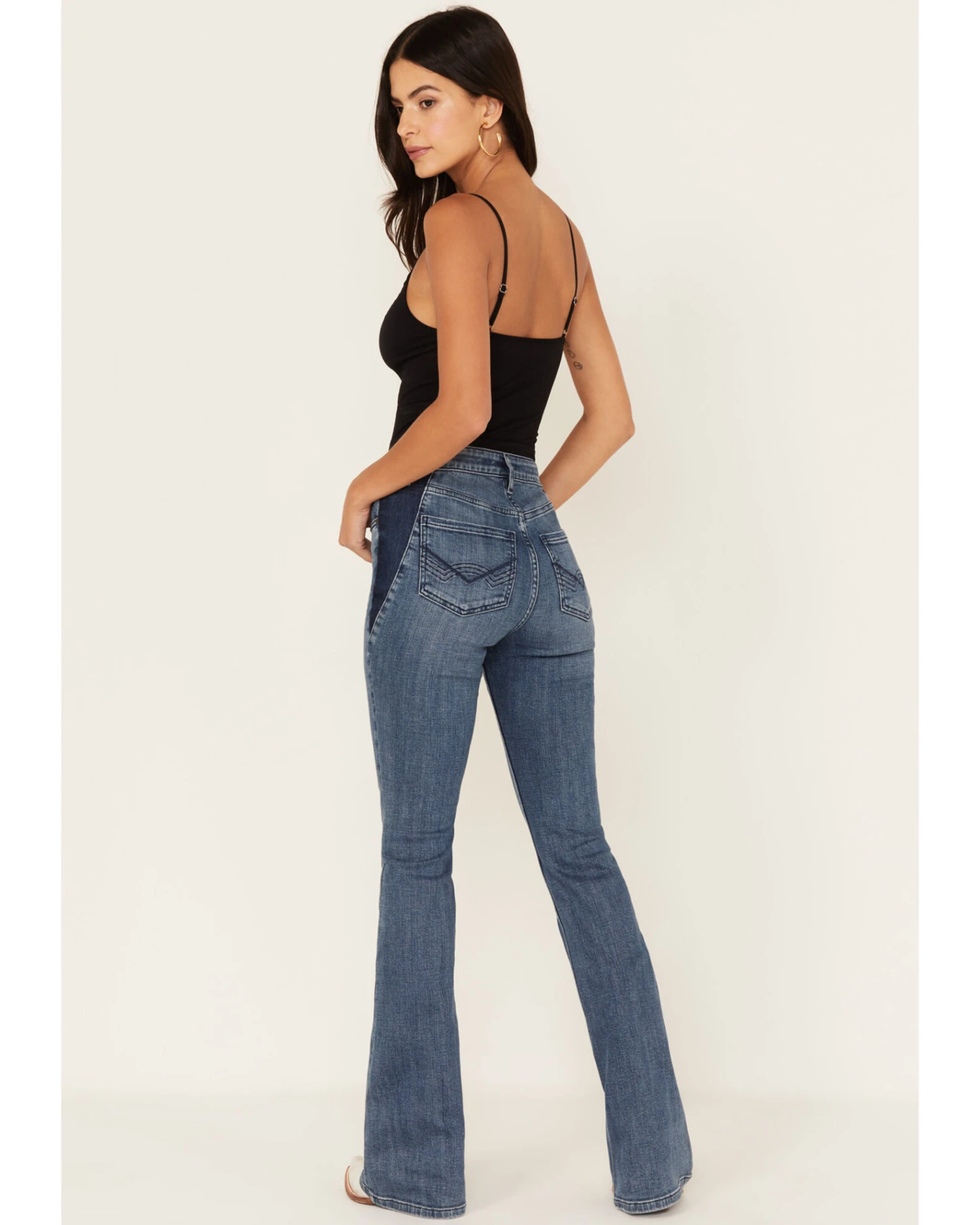 Idyllwind Women's Barella Dark Wash Contrast Panels High Risin' Stretch Bootcut Jeans 3 Idyllwind Women's Barella Dark Wash Contrast Panels High Risin' Stretch Bootcut Jeans - Image 3