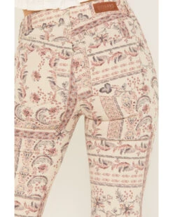 Shyanne Women's High Rise Paisley Americana Print Flare Jeans -Ariat || Wrangler || FREE PEOPLE Sales Store 2000383713 900 P4