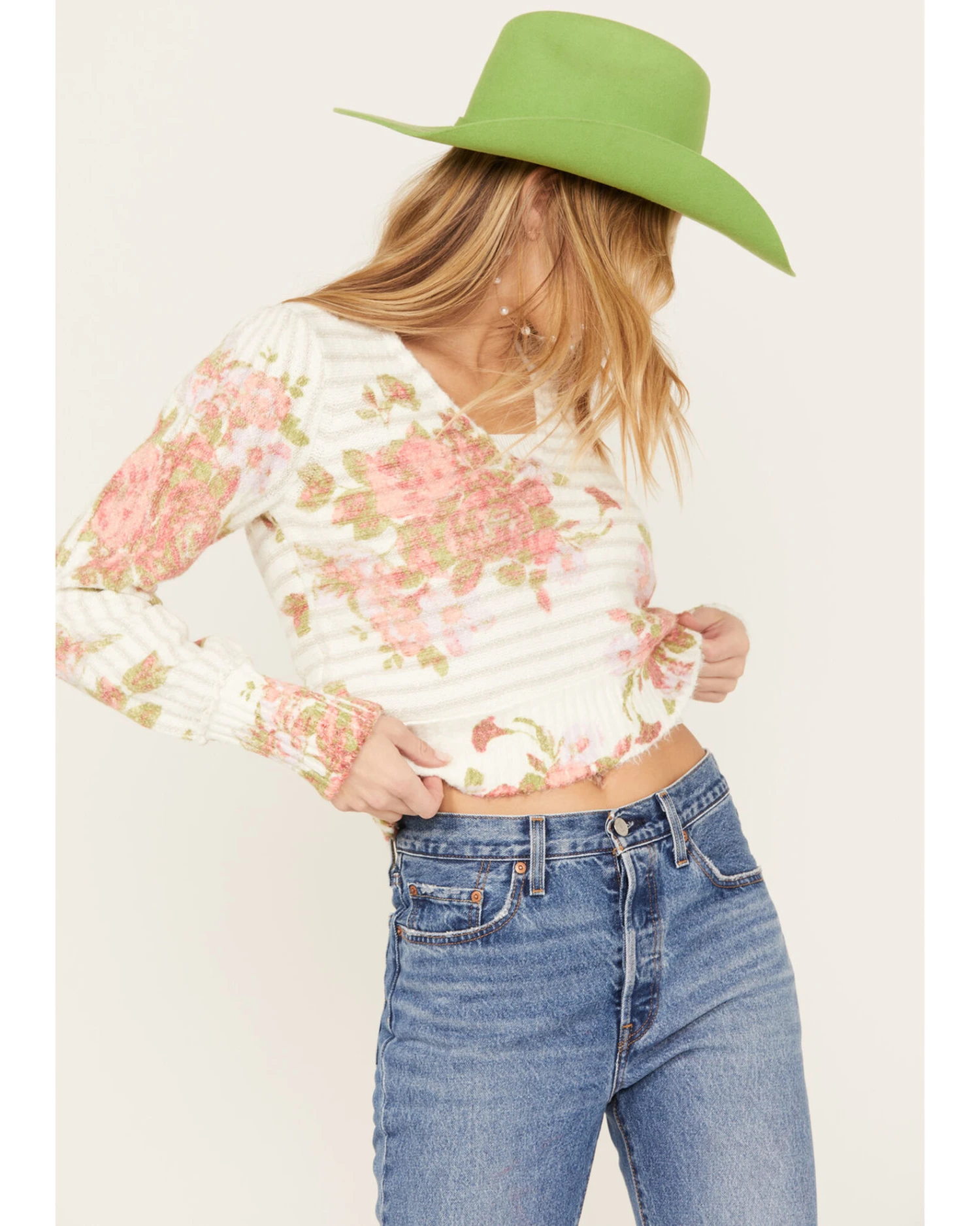 Free People Women's Bed Of Roses Sweater 4 Free People Women's Bed Of Roses Sweater - Image 4