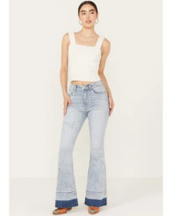 Ceros Women's Light Wash High Rise Starred Flare Stretch Jeans -Ariat || Wrangler || FREE PEOPLE Sales Store 2000392258 412 P1